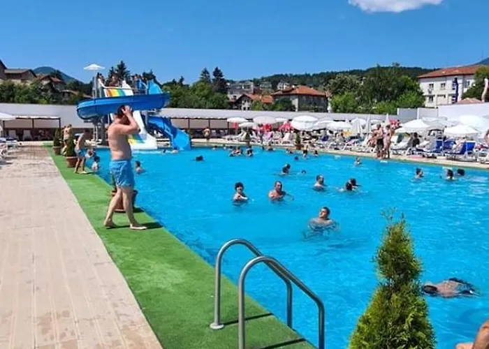 Veliapartmets דירה